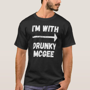 Funny Couple St Patricks Day Ich bin mit Drunky Mc T-Shirt