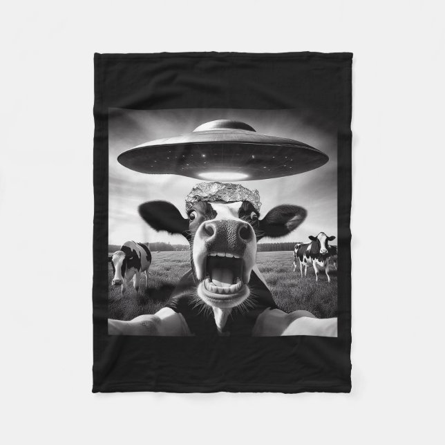 Funny Cow Abduction By Ufo Selfie - Hilarious Alie Fleecedecke (Vorderseite)