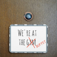 Funny Cruise Door Marker am Gym Buffet