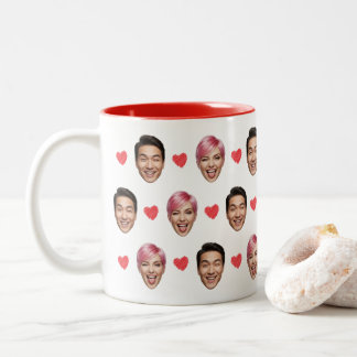 Funny Custom Couple Faces Pattern Red Hearts Zweifarbige Tasse
