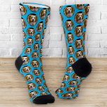 Funny Custom Pet Foto Grid Muster Socken<br><div class="desc">Ein unglaublich witzig und charmantes Accessoire, das Ihnen ein Lächeln ins Gesicht bringen wird - die Funny Custom Pet Foto Circular Grid Pattern Crew Socks. Diese reizvollen Socken verbinden Ihre Liebe für Haustiere mit einem spielerischen und auffälligen Design und schaffen so ein einzigartiges und personalisiertes Modestatement. Das Muster besteht aus...</div>