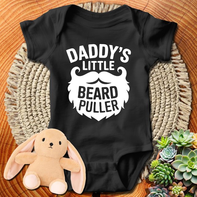 Funny Daddy's Little Beard Puller Baby Strampler (Von Creator hochgeladen)