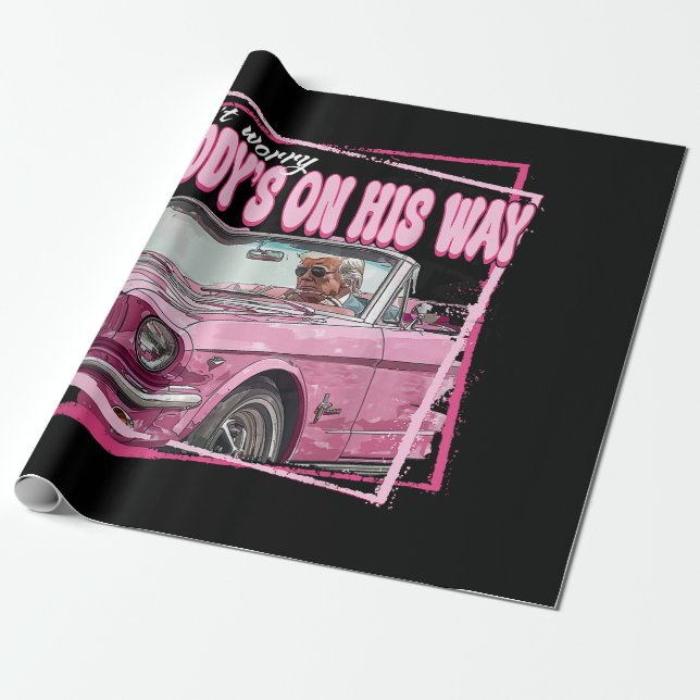 Funny Daddys Zuhause Trump Pink 2024 Nimm America  Geschenkpapier (Ungerollt)