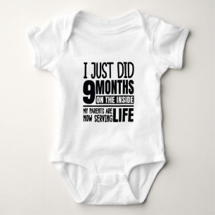 Funny, dass ich gerade neun Monate im Inneren gema Baby Strampler