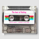 Funny DJ 80er Cassette Tape 40. Geburtstag Gast Gästebuch<br><div class="desc">Funny DJ 80er Cassette Tape 40. Geburtstag. Feiern Sie Ihre Top-Meilensteine über das 40. Geburtstagsgeschenk mit diesem lustigen 80er Klarkassettenband mit Vintagem,  weißem Etikett auf beiden Seiten. Passen Sie Ihren eigenen Text an.</div>