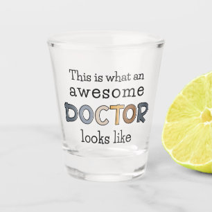 Funny Doctor Gifts   Phantastischer Arzt Schnapsglas