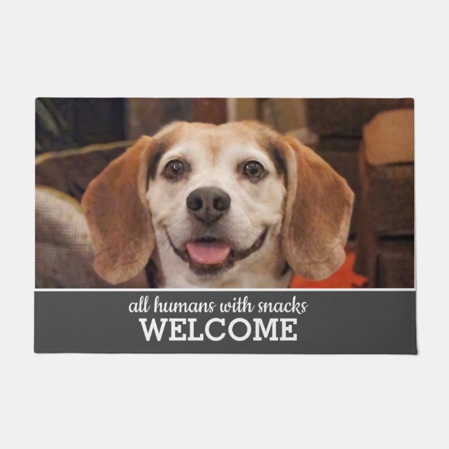 Funny Dog Foto Alle Menschen mit Snacks Willkommen Fußmatte (Vorderseite)