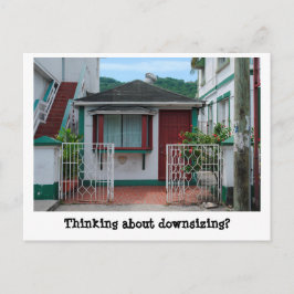 Funny Downsizing Real Anwesen Marketing Postkarte
