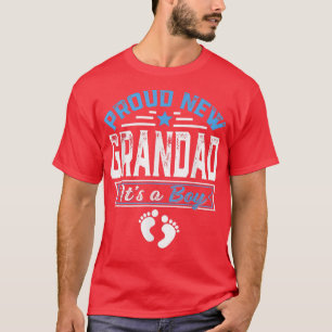 Funny Familie stolz neue Großmutter Es ist ein Jun T-Shirt
