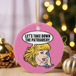 Funny Feminist Pop Art Anti Patriarchat Zitat Pink Ornament Aus Glas<br><div class="desc">Nehmen wir den Patriarchat-Rosa-Weihnachtsschmuck. Niedliche Retro-Pop Kunst Feminismus Geschenk für eine starke Pro-Wahlfrau für die weibliche Führung in unserem Land. Setzen Sie sich mit diesem coolen politischen Humor-Cartoon für Frauenrechte und Frauenförderung ein, der von einer hübschen blonden Führungspersönlichkeit begleitet wird, die einen FrauenMärz auf einem Vintagen Telefon plant, das in...</div>