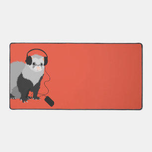 Funny Ferret mit Kopfhörern - Music Lover Schreibtischunterlage