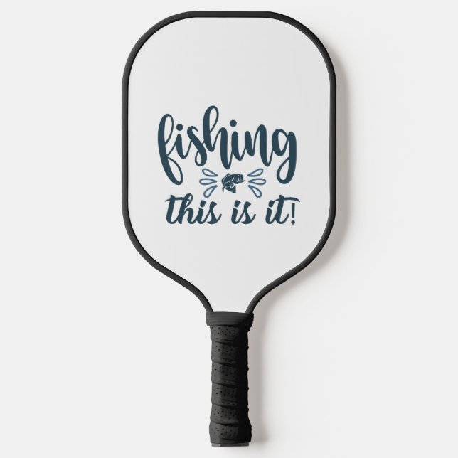 Funny Fishing Shirt mit Slogan Pickleball Schläger (Vorderseite)