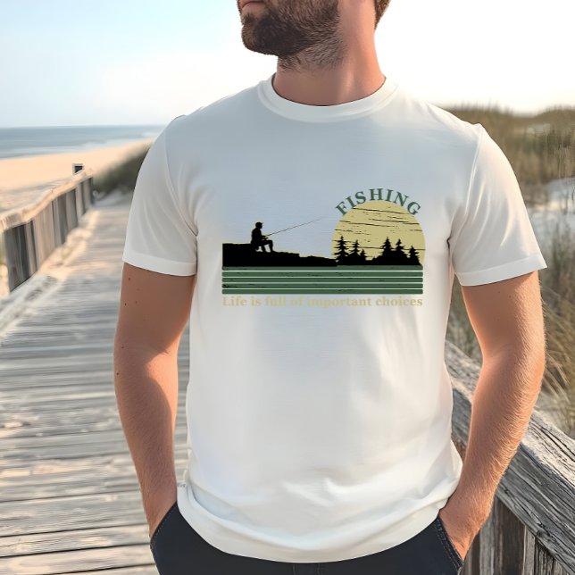 Funny Fishing Sprichwort T-Shirt (Von Creator hochgeladen)