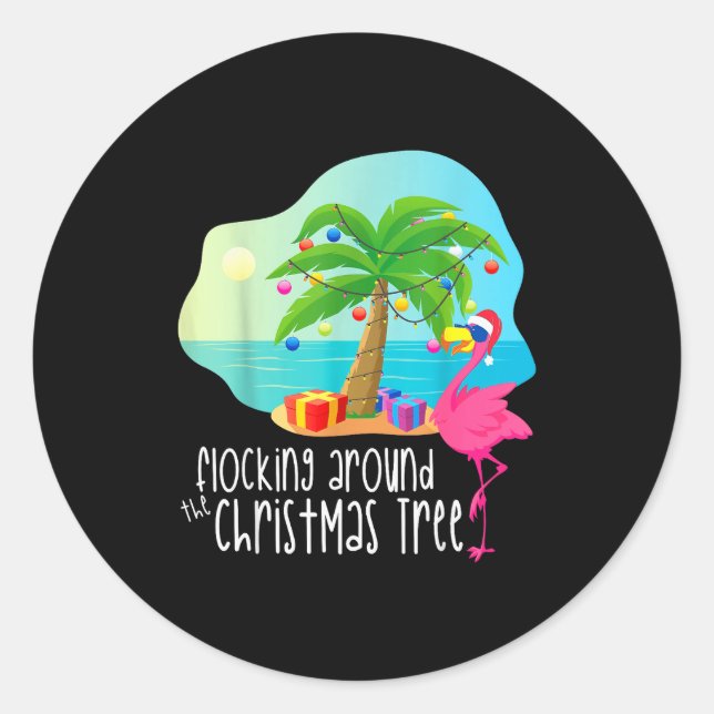 Funny Flamingo Flocking Around The Christmas Tree  Runder Aufkleber (Vorderseite)
