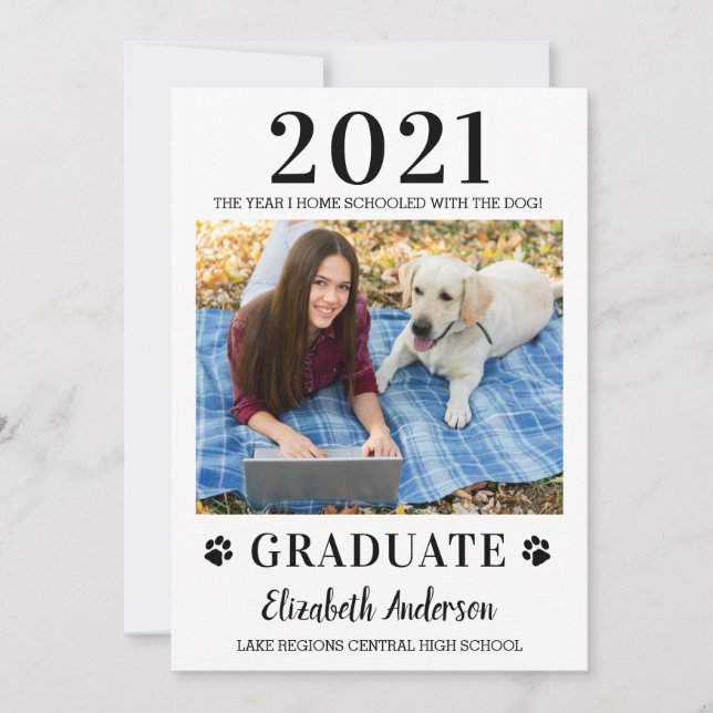 Funny Foto Zuhause School Dog Class 2021 Graduate Ankündigung (Vorderseite)