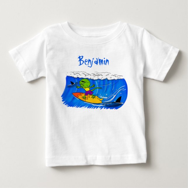 Funny frilled Halslizard Surfing Cartoon Baby T-shirt (Vorderseite)