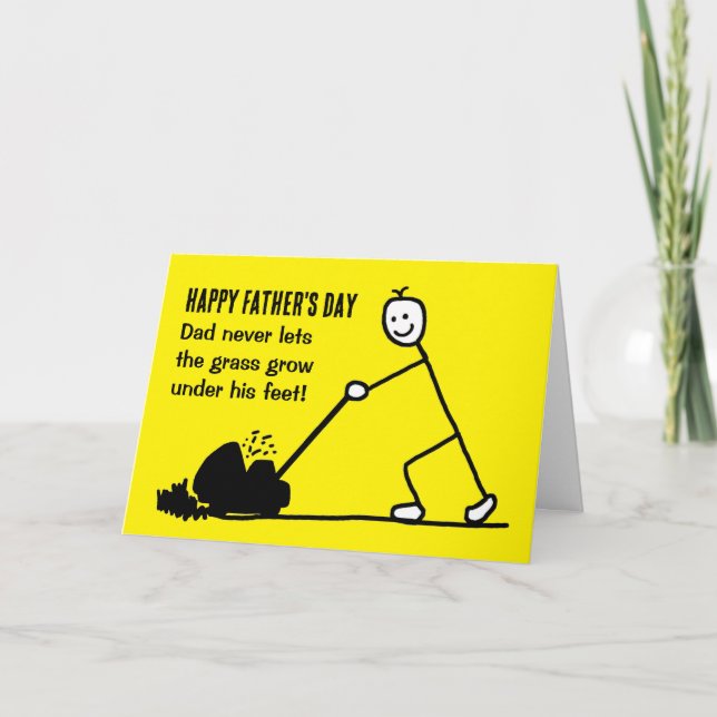 Funny Gardener Mowing Cartoon Vatertag Karte (Vorderseite)