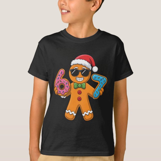 Funny Gingerbread Six Seven 67 Ice Cream Christmas T-Shirt (Vorderseite)