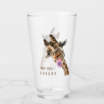 Funny Giraffe Glass Cheers - Custom Text Glas<br><div class="desc">Gläser mit Funny Giraffe Zunge Out und spielerisches Wink - Lächeln Tier Cartoon Zeichnend - Wählen / Fügen Sie Ihren einzigartigen Text / Schriftart / Farbe - Make Your Special Glass Gift - Neu vergrössern und verschieben oder entfernen und hinzufügen Elemente / Bild mit Anpassungs-Tool ! - Zeichn und Design...</div>