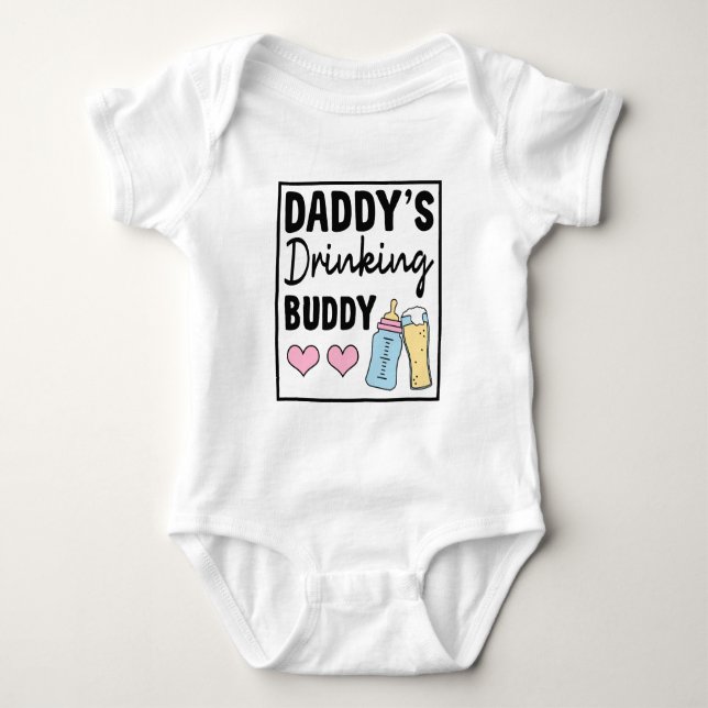 Funny Girls Daddy trinkt Kumpan Baby Strampler (Vorderseite)