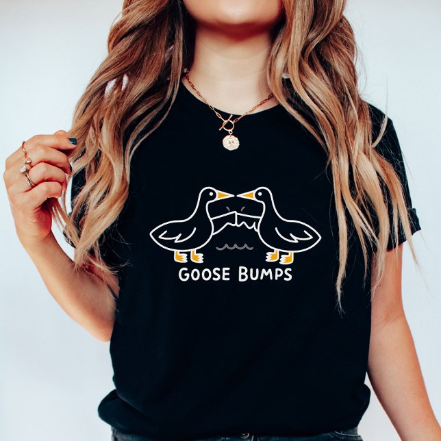 Funny Goose Bumps; Cartoon Geese Fist Bump Black T-Shirt (Von Creator hochgeladen)