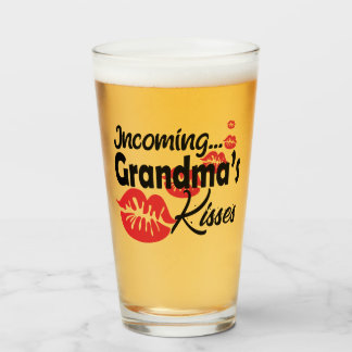 Funny Grandma Kisses Glas