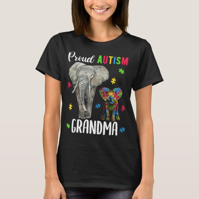 Funny Grandmas Autism Awareness Tshirt For Women.  (Vorderseite)