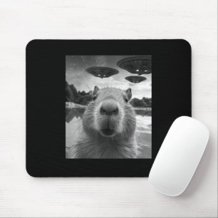 Funny Graphic Capybara Selfie mit UFOs Selfie Mousepad