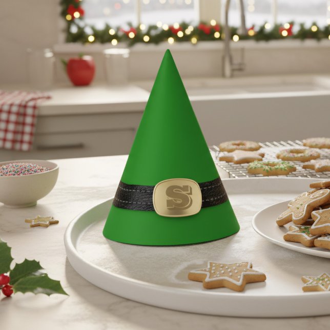 Funny Green Christmas Elf Mit Monogramm Party Hat Partyhütchen (This funny green elf hat is perfect for memorable holiday photos and delightful family Christmas fun)