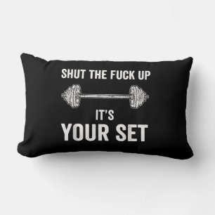 Funny Gym trainiert sein Set Zitat Lendenkissen