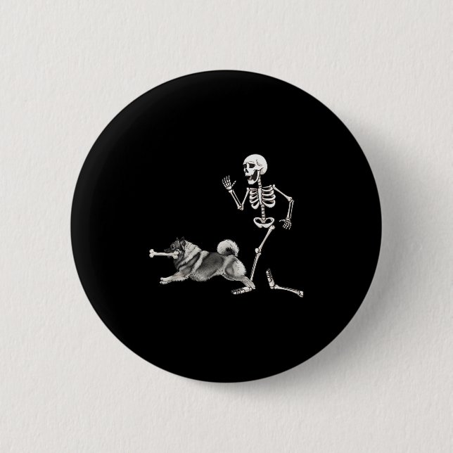 Funny Halloween Keeshond and Skeleton Button (Vorderseite)