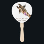 Funny Hand Fan mit spielerischer Giraffe - Lächeln Fächer<br><div class="desc">Fans der lustigen Hand mit Giraffe Zunge Out und spielerisches Wink - Lächeln Tier Cartoon Zeichnend - Wählen / Fügen Sie Ihren einzigartigen Text / Schriftart / Farbe - Make Your Special Gift - Neu vergrössern und verschieben oder entfernen und hinzufügen / Bild mit Anpassungs-Tool ! - Zeichn und Design...</div>