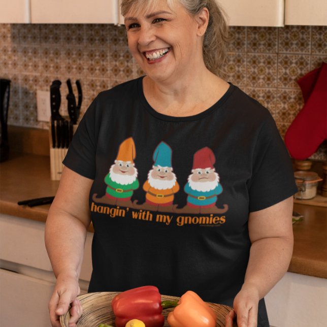 Funny Hangin mit meinen Gnomen Tri-Blend Shirt (Von Creator hochgeladen)