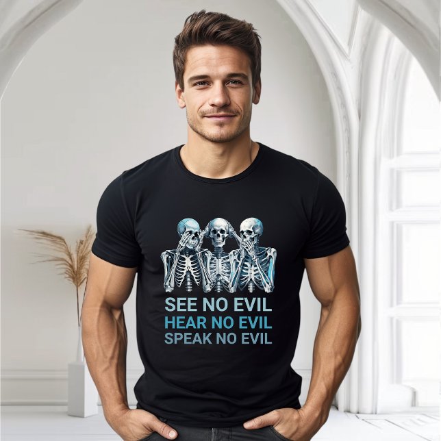 Funny Hear Speak See No Evil Halloween T-Shirt (Von Creator hochgeladen)