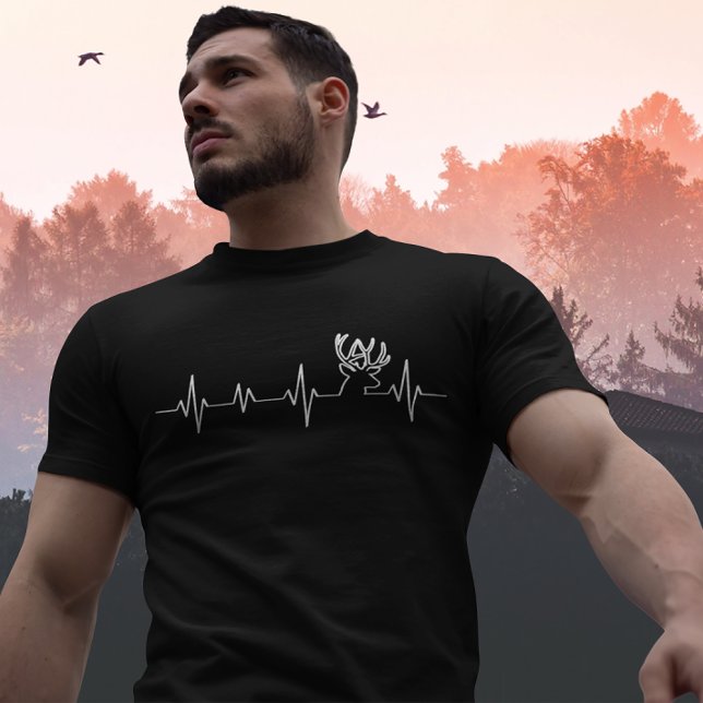 Funny Heatbeat Deer Hunter T-Shirt (Von Creator hochgeladen)