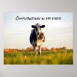 Funny Heifer herausragend auf meinem Feld Poster