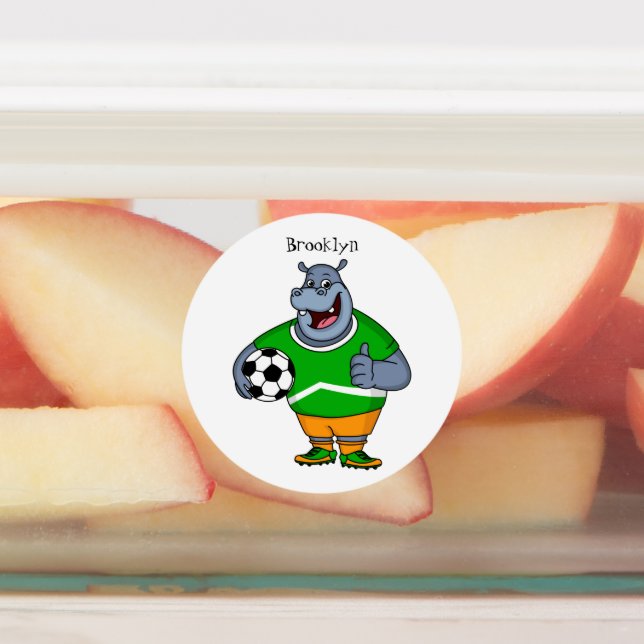 Funny Hippo Fußballspieler Cartoon Illustration Etiketten (Befestigt)