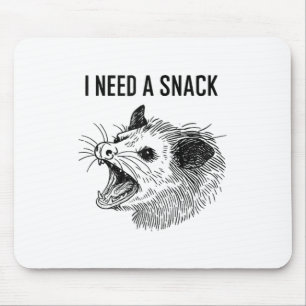 Funny I Need a Snack Meme - schreiend Opossum Poss Mousepad