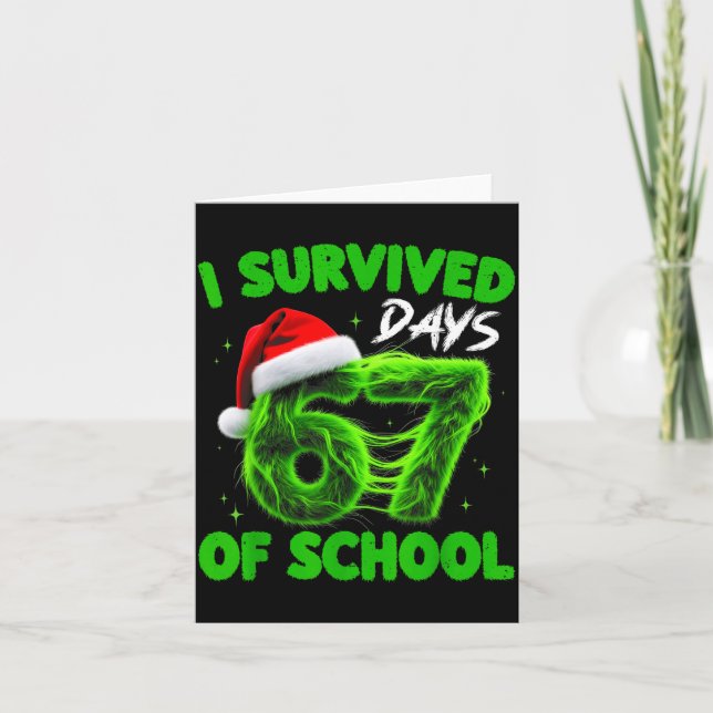 Funny I Survived 67 Days Of School Christmas Kids  Karte (Vorderseite)