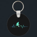 Funny Ice Hockey Spieler Heartbeat Hockey-Geschenk Schlüsselanhänger<br><div class="desc">Dieser einzigartige Schlüsselanhänger ist ein Muss für jeden echten Hockeyenthusiasten. Das clevere Heartbeat Design setzt ihre Leidenschaft für die Sportfront und das Sportzentrum und lasse der ganzen Welt zu wissen, wie sehr sie das Spiel Liebe haben. Egal, ob sie auf die Spur kommen oder einfach nur ihren Tag verbringen, dieser...</div>