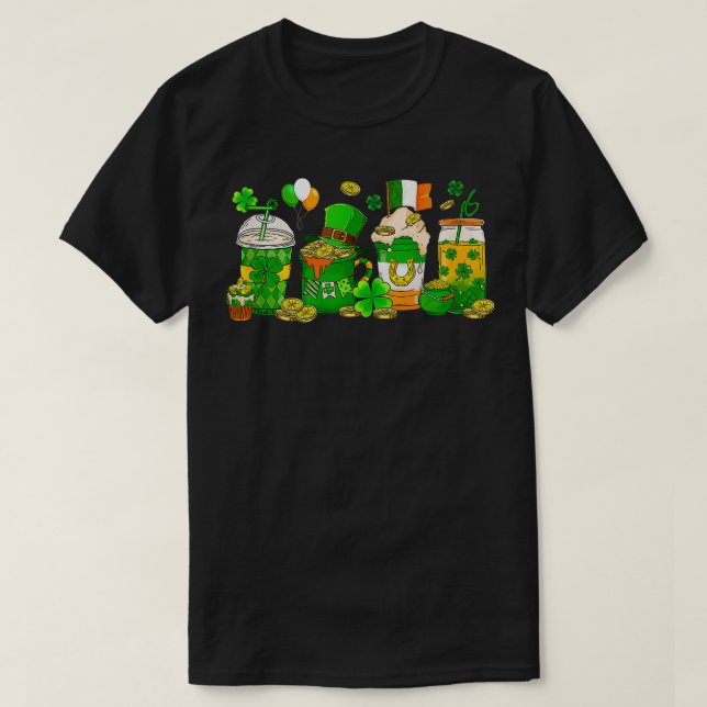 Funny Iced Coffee Latups Kleeblatts St Patricks T-Shirt (Design vorne)