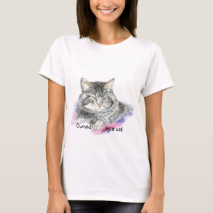 Funny im Besitz einer Katze mit Aquarellkatze T-Shirt