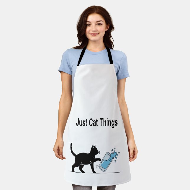 Funny 'Just Cat Things' Black Cat Spilling Water Schürze (Getragen)