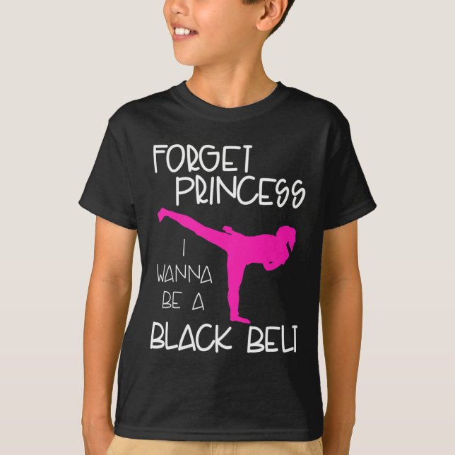 Funny Karate Shirt Girl Black Belt Martial Arts Gi (Vorderseite)