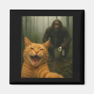 Funny Katze überrascht glücklich Selfie mit Bigfoo Magnet