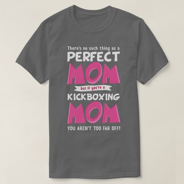 Funny Kickboxing Mama Sprichwort T-Shirt (Design vorne)
