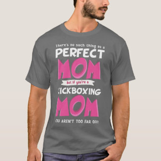 Funny Kickboxing Mama Sprichwort T-Shirt