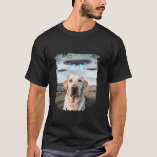 Funny Labrador Retriever Dog Selfie mit Alien UFO T-Shirt