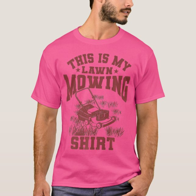 Funny Lawn Mowing Gift Cute Love Gardening T-Shirt (Vorderseite)