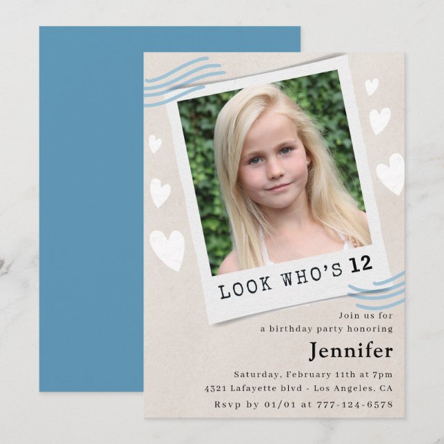 Funny Look qui reçoit des invitations pour 12ème a (Devant / Derrière)